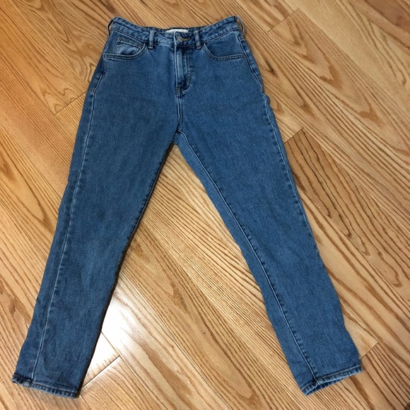 PacSun Denim - Vintage-looking Pacsun Jeans w Ragged Star Patch